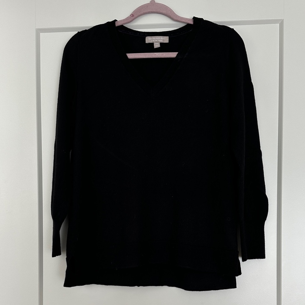 Banana Republic Classic Black V-Neck Sweater